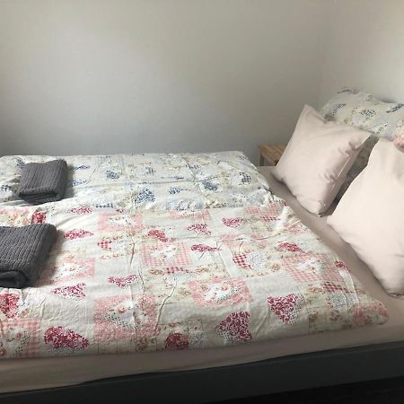 Dalia Apartman Gyoemro Eksteriør bilde