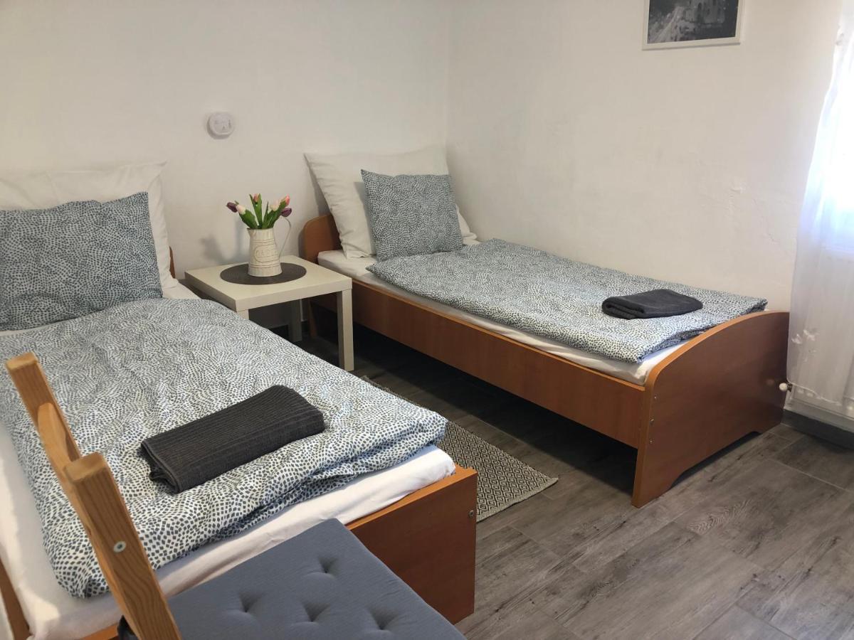 Dalia Apartman Gyoemro Eksteriør bilde