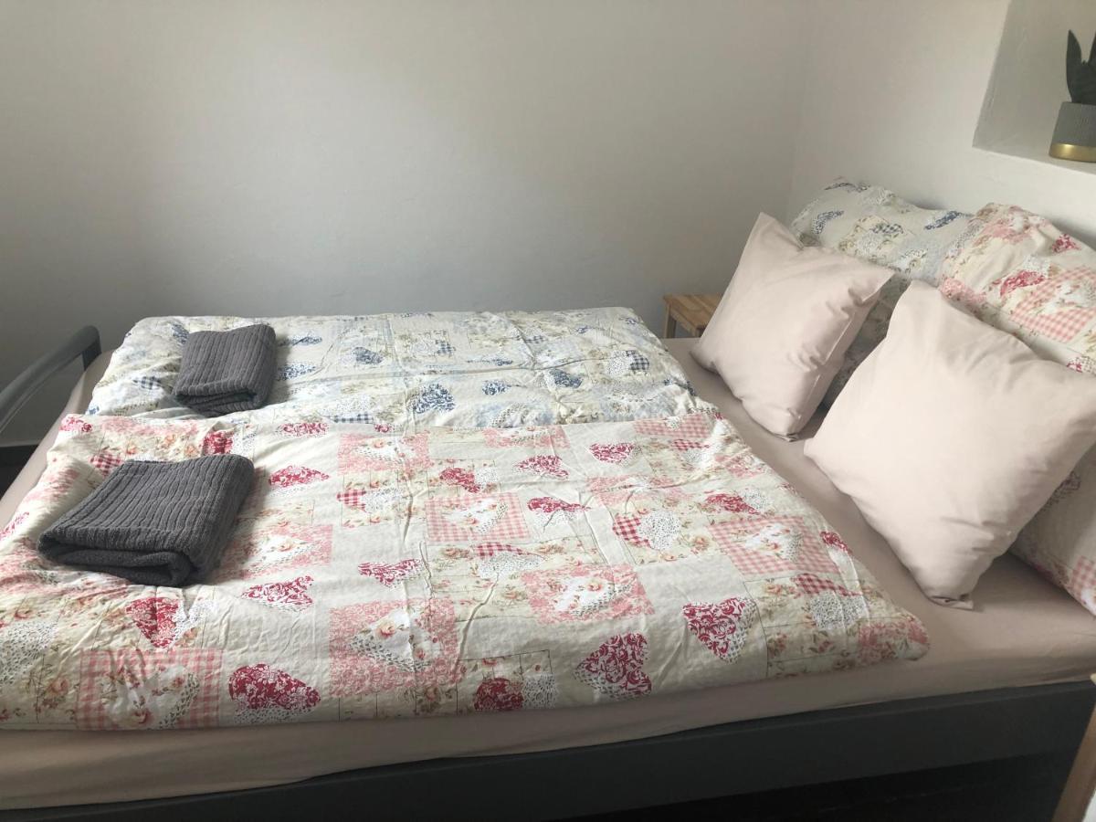 Dalia Apartman Gyoemro Eksteriør bilde