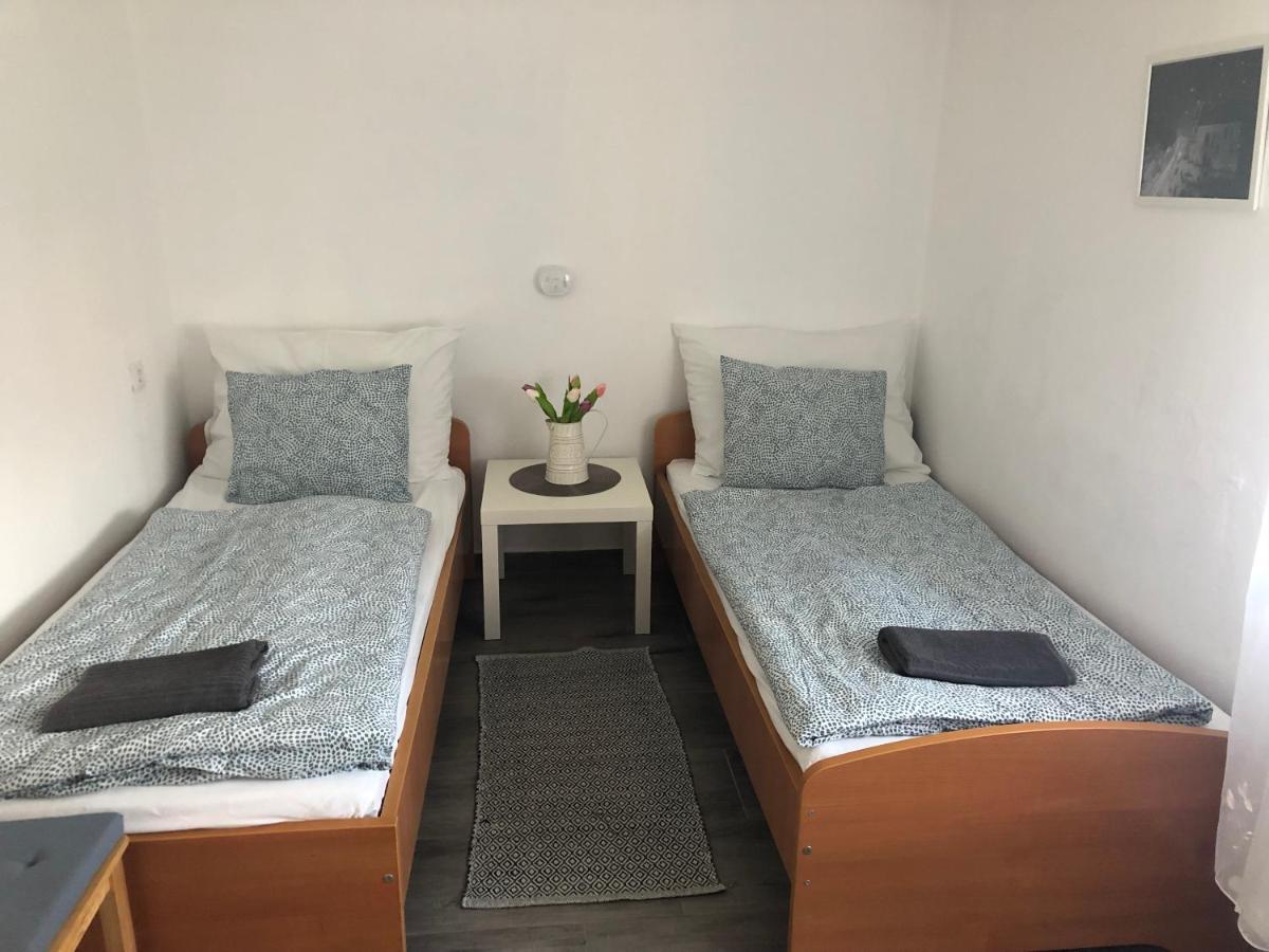 Dalia Apartman Gyoemro Eksteriør bilde